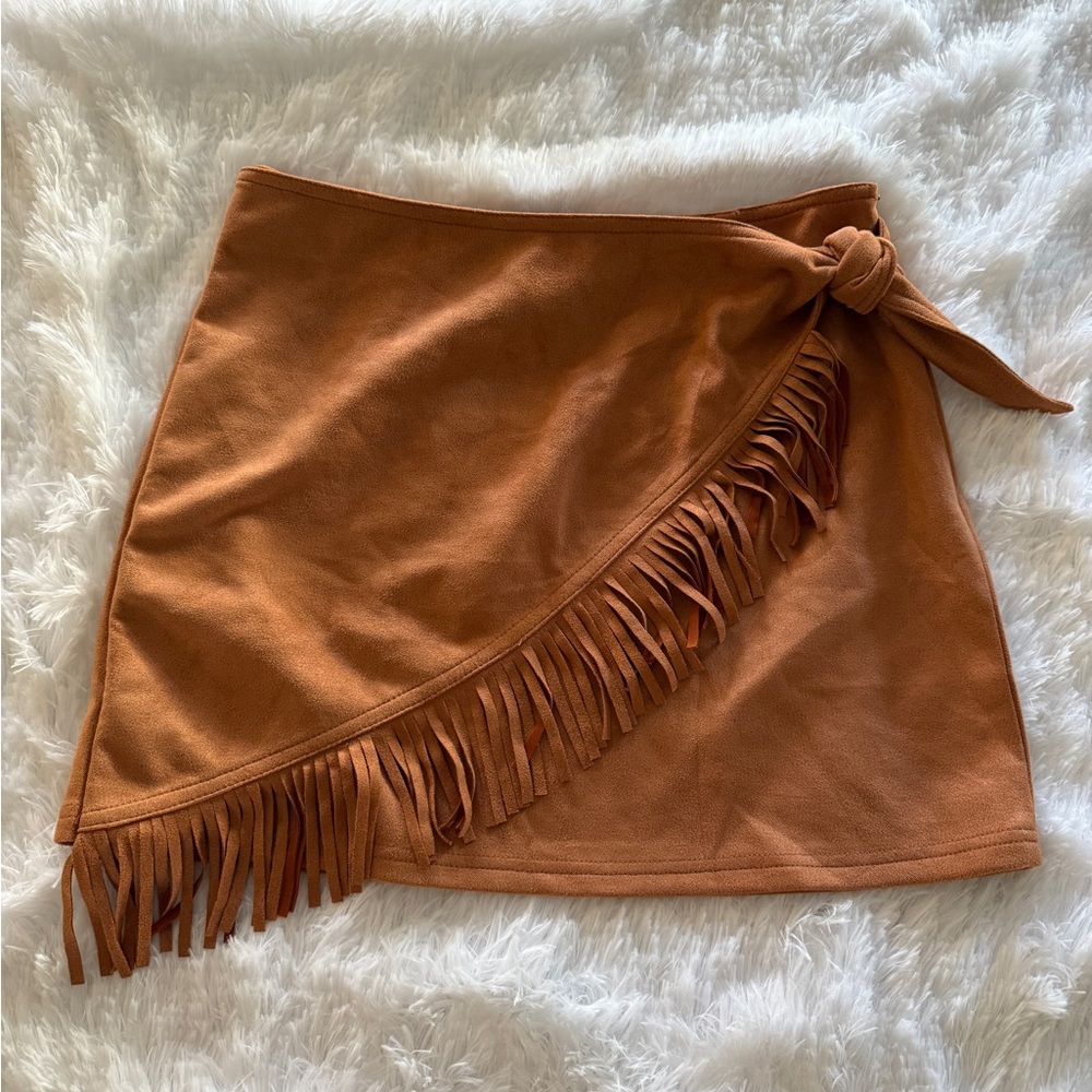 🆕 Brown Fringed Mini Skirt